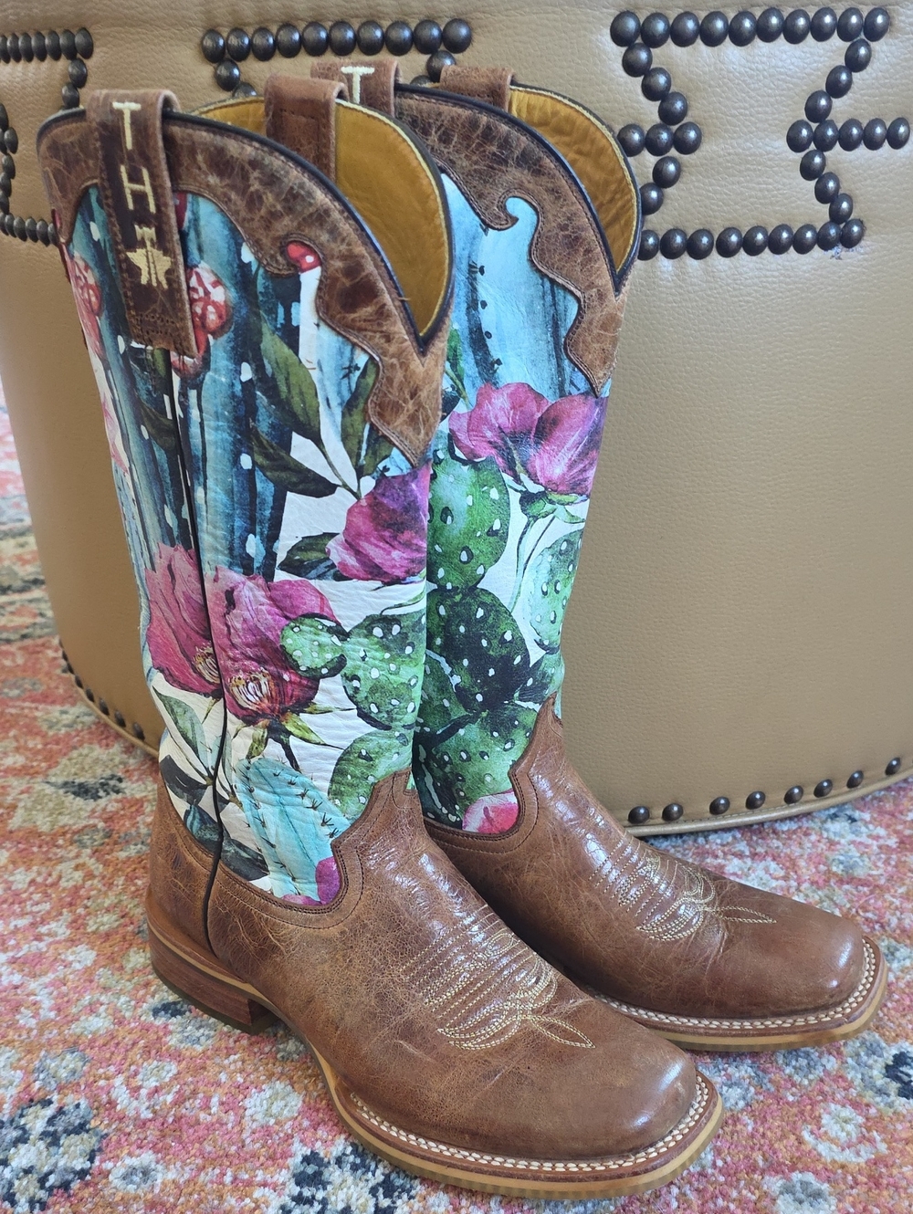 Gorgeous Tin Haul Women's Size 8 Cactilicious Looking Sharp Cowgirl Boots 🌵🤎👢